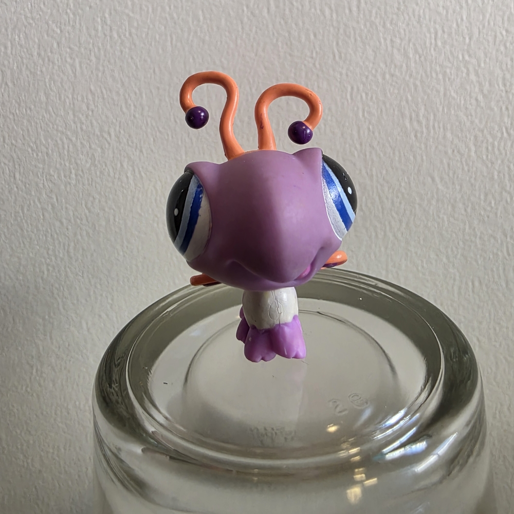 ✨️Littlest Pet Shop #1558 Baby Butterfly- Authentic